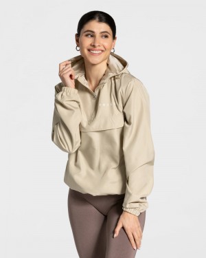 Brown Women Teveo Statement Windbreaker | GCW-8192