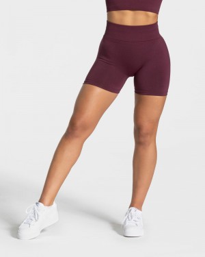 Purple Women Teveo Statement Scrunch Shorts | ULJ-7404