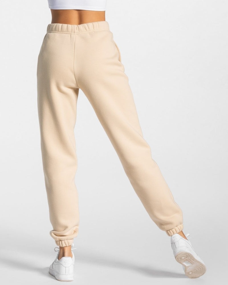 Beige Women Teveo Iconic Oversized Jogger | IDP-7822