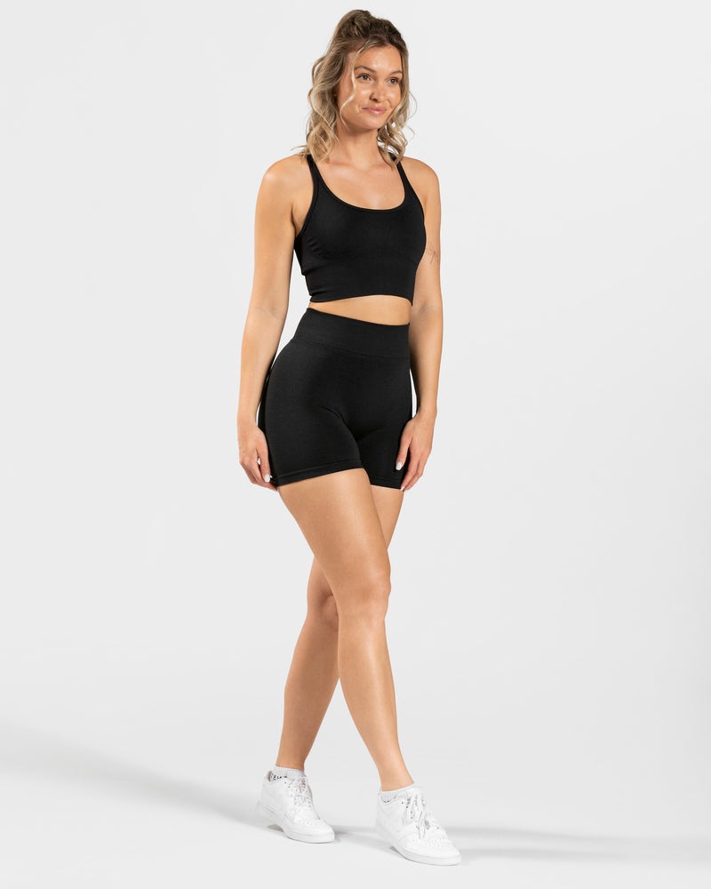 Black Women Teveo Statement Scrunch Shorts | DWK-3600