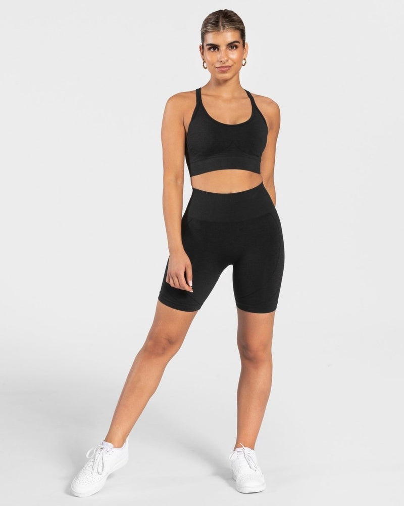 Black Women Teveo True Shorts | KUP-3818