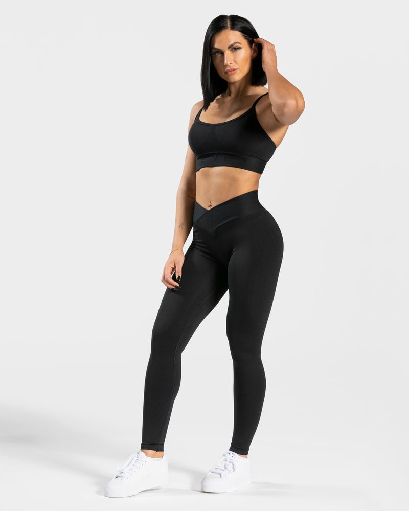 Black Women Teveo V-shape Sports Bra | IHN-2724