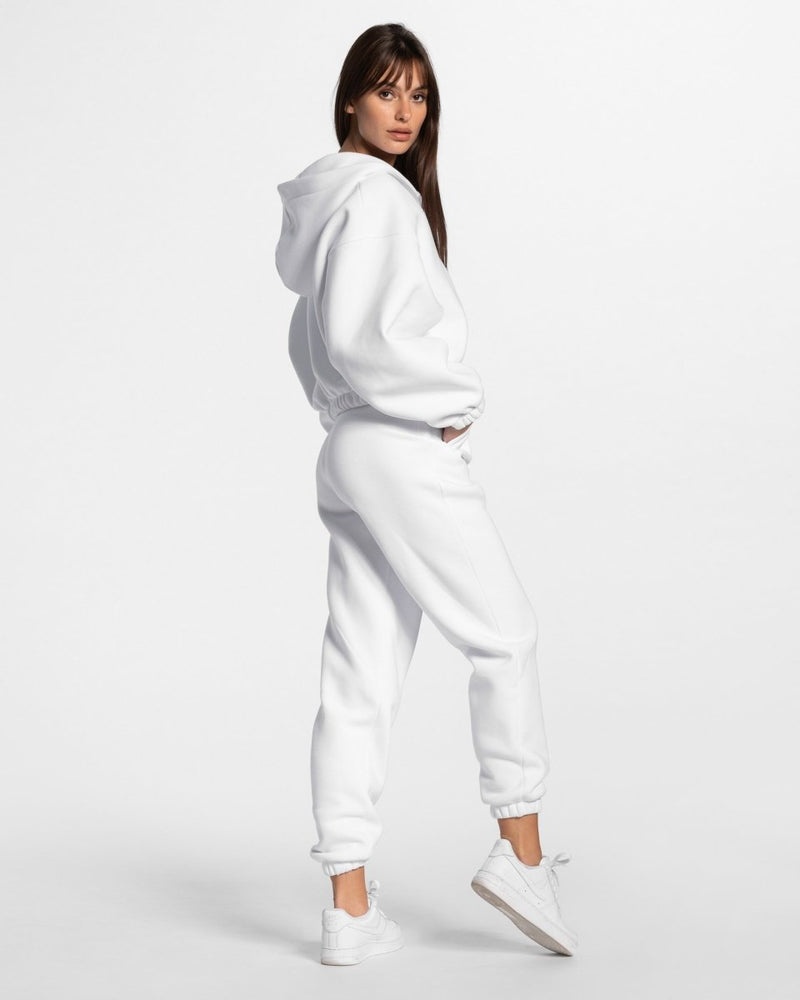 White Women Teveo Iconic Oversized Jogger | DDM-9717